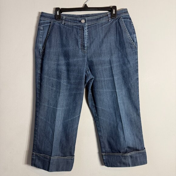 St. John Denim Jean Capris Women's 10 Blue Cuffed Stretchy Designer Classic Chic - Picture 4 of 10